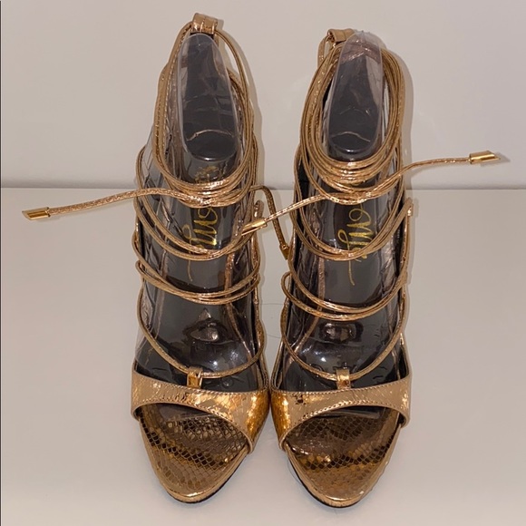 Rose Gold Lacey stiletto heels - Picture 4 of 6